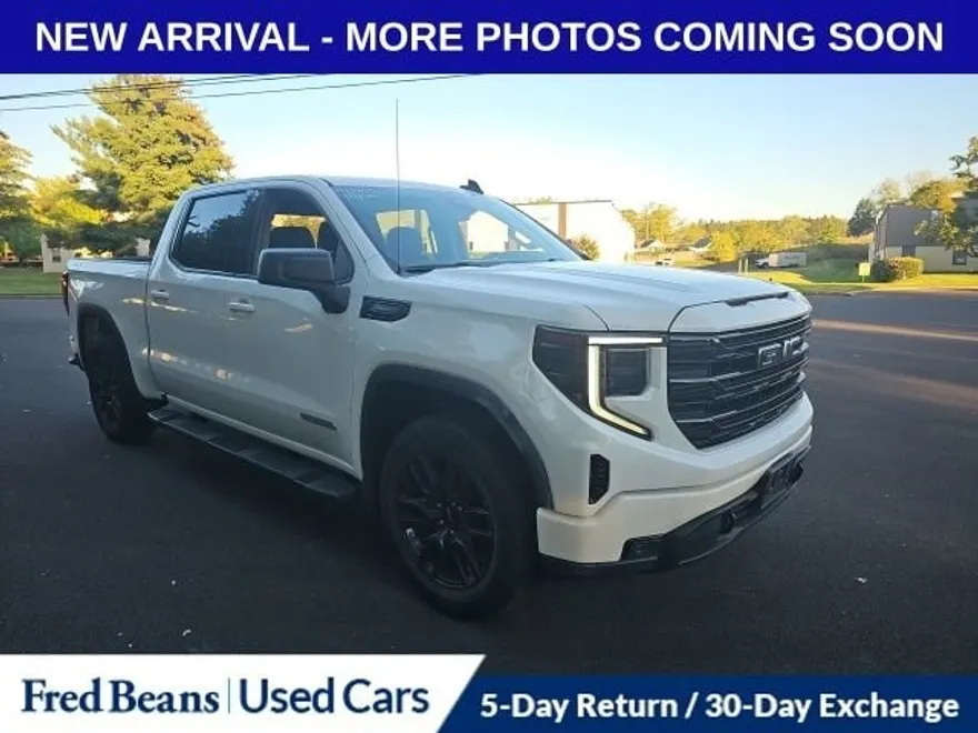 2022 Gmc Sierra 1500 Elevation photo 1