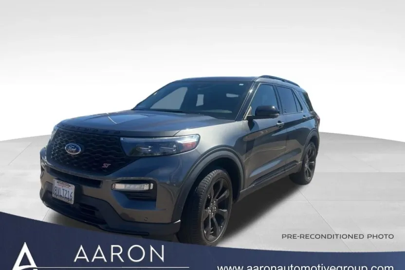 2020 Ford Explorer ST photo 1