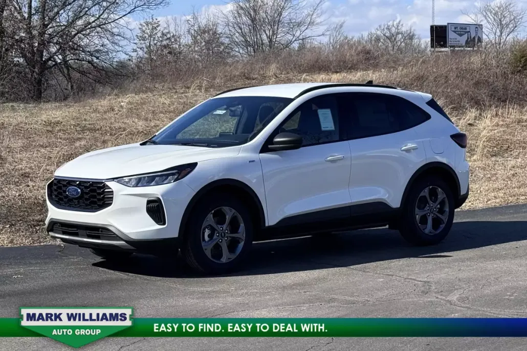 2025 Ford Escape Hybrid ST-Line photo 1
