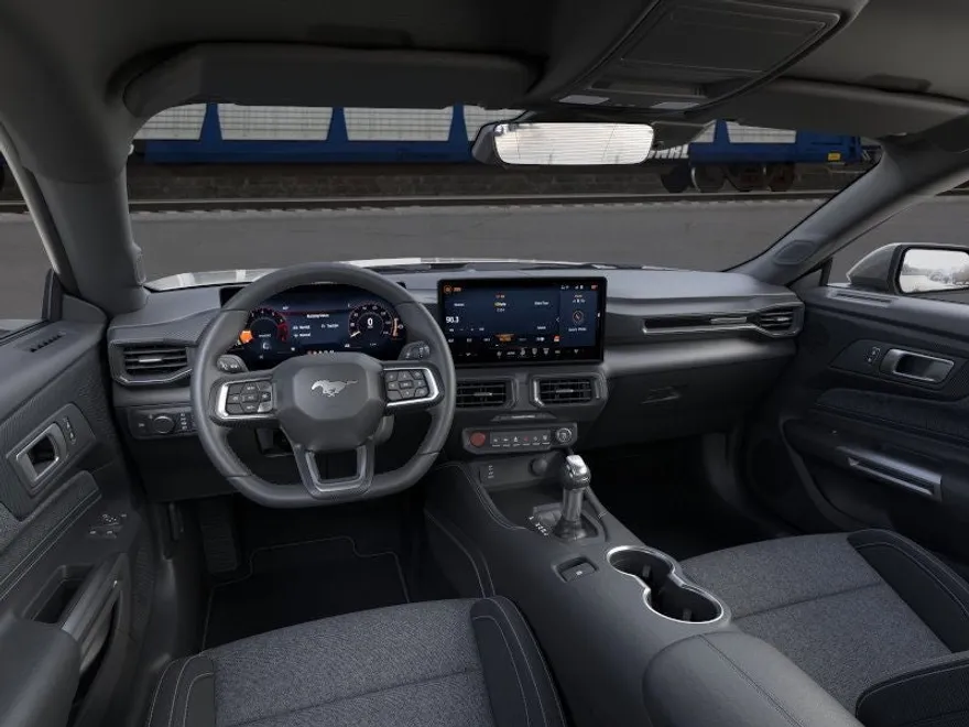 2025 Ford Mustang EcoBoost photo 1