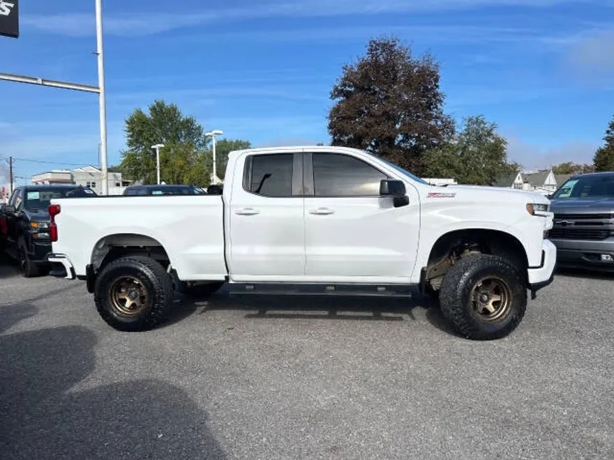 2019 Chevrolet Silverado 1500 RST photo 1