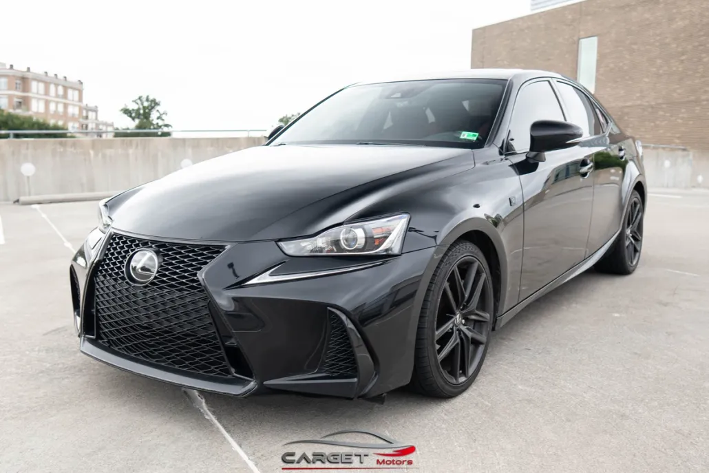 2018 Lexus IS 300 photo 1