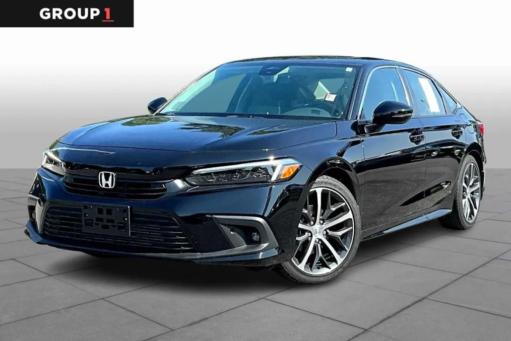 2024 Honda Civic Touring photo 1