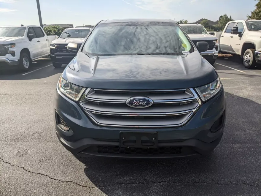 2016 Ford Edge SE photo 1