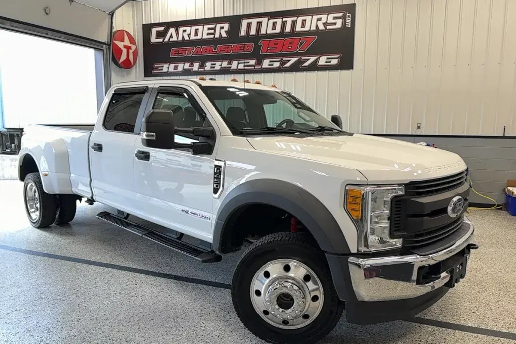 2017 Ford F-450 XL photo 1