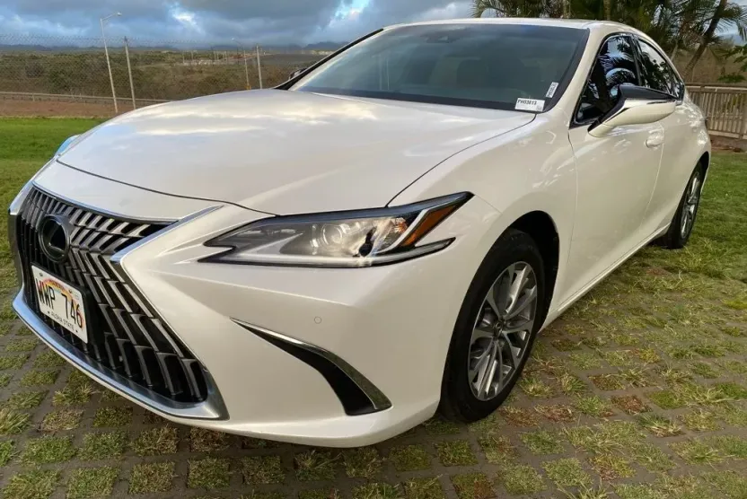 2023 Lexus ES 350 photo 1