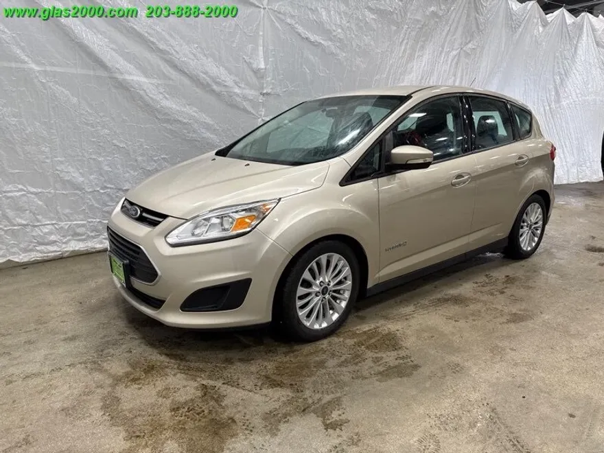 2017 Ford C-Max Hybrid SE photo 1