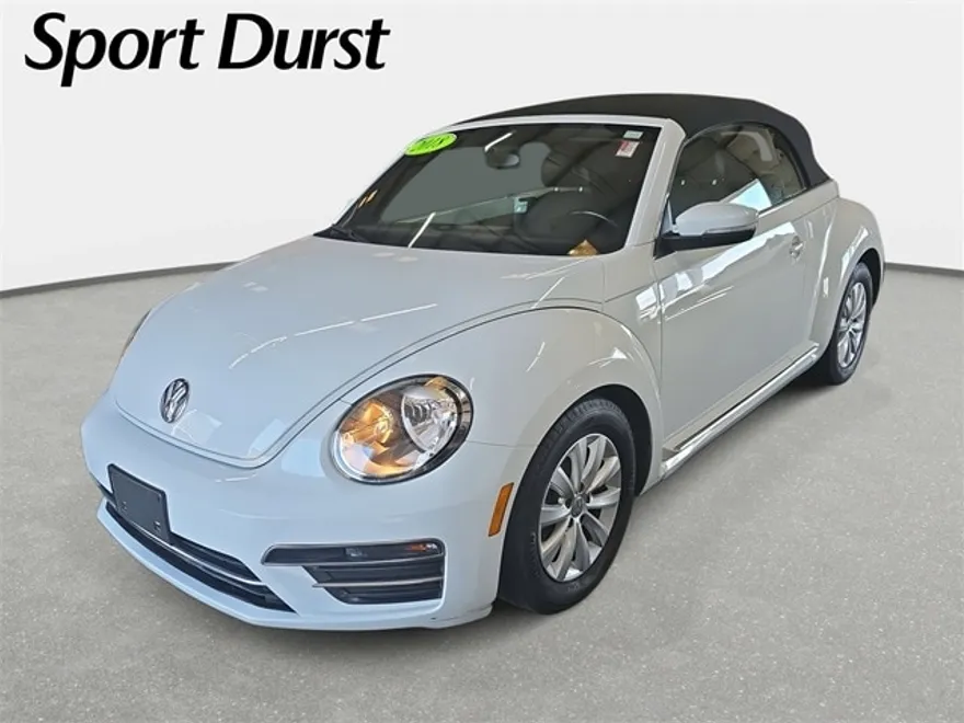 2018 Volkswagen Beetle Convertible photo 1