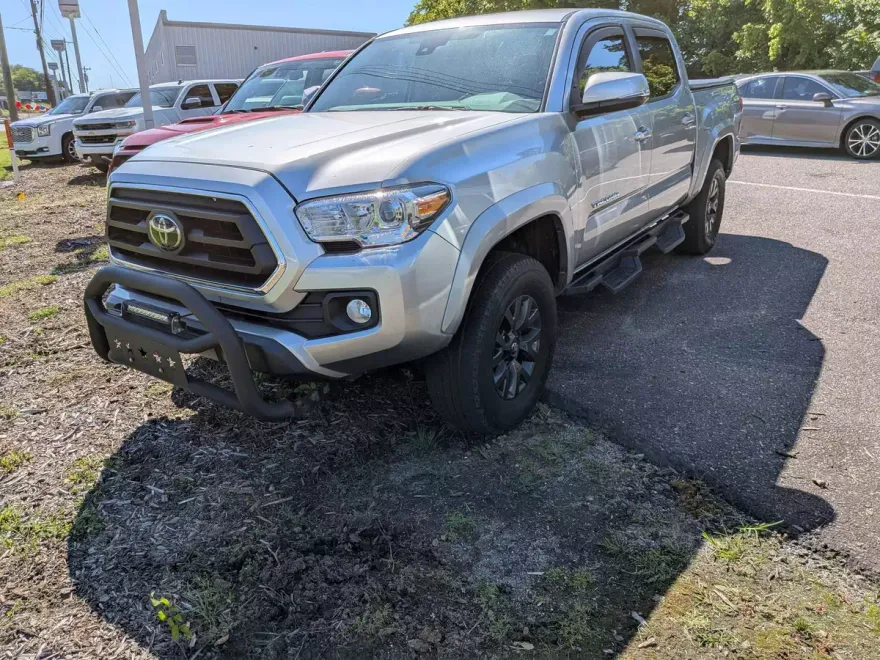 2023 Toyota Tacoma SR5 Double Cab V6 photo 1