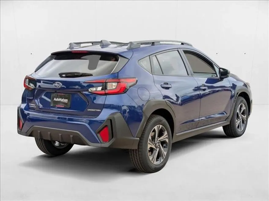 2025 Subaru Crosstrek Premium photo 1