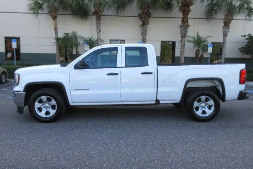 2018 Gmc Sierra 1500 Base photo 1