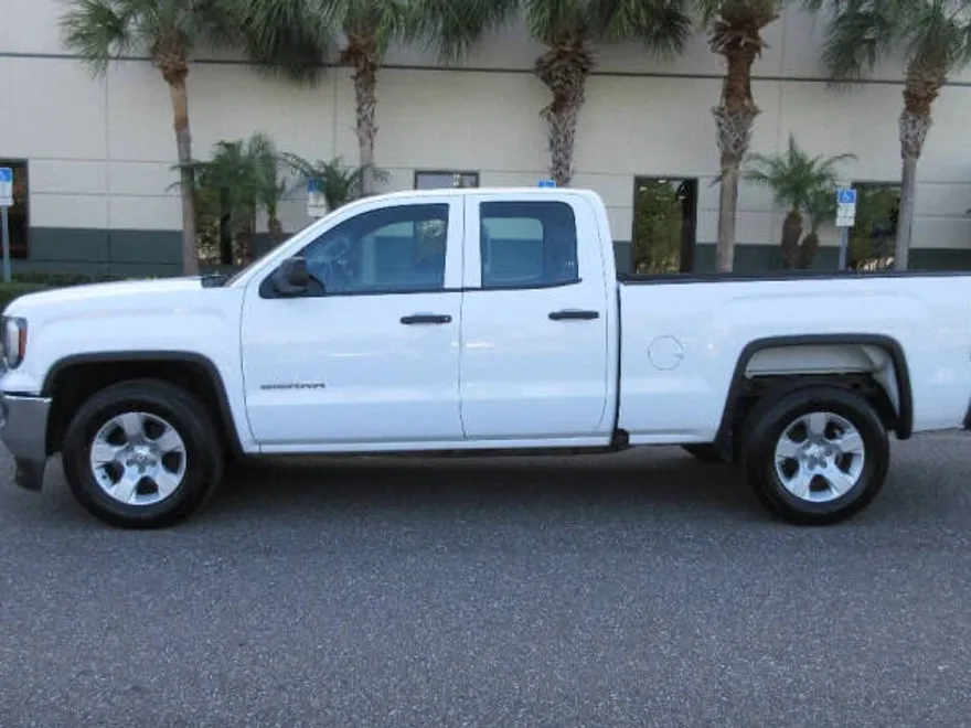 2018 Gmc Sierra 1500 Base photo 1