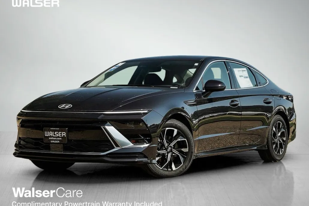 2025 Hyundai Sonata SEL photo 1