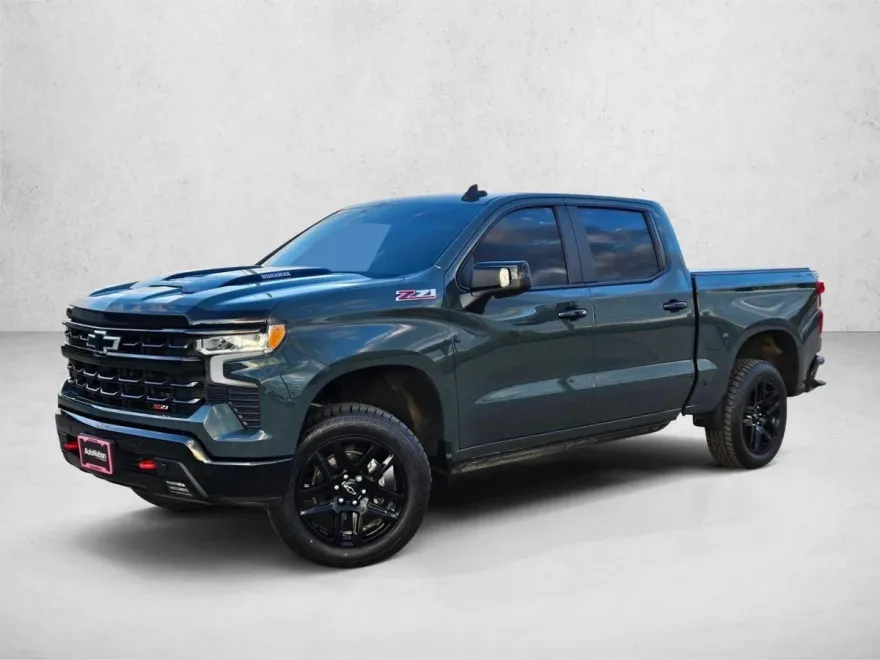 2025 Chevrolet Silverado 1500 LT Trail Boss photo 1