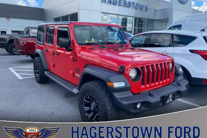 2018 Jeep Wrangler Unlimited Sport photo 1