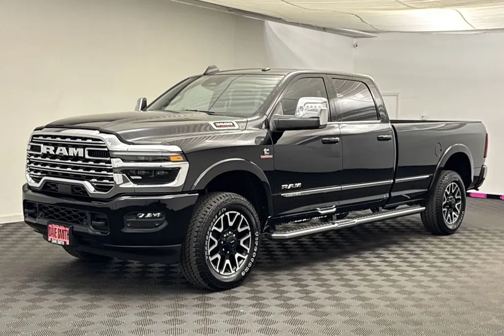 2025 Ram 3500 Limited photo 1