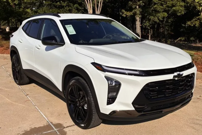 2026 Chevrolet Trax ACTIV photo 1