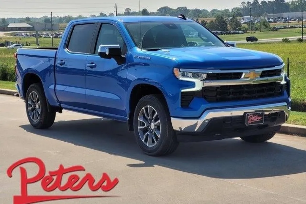 2025 Chevrolet Silverado 1500 LT photo 1