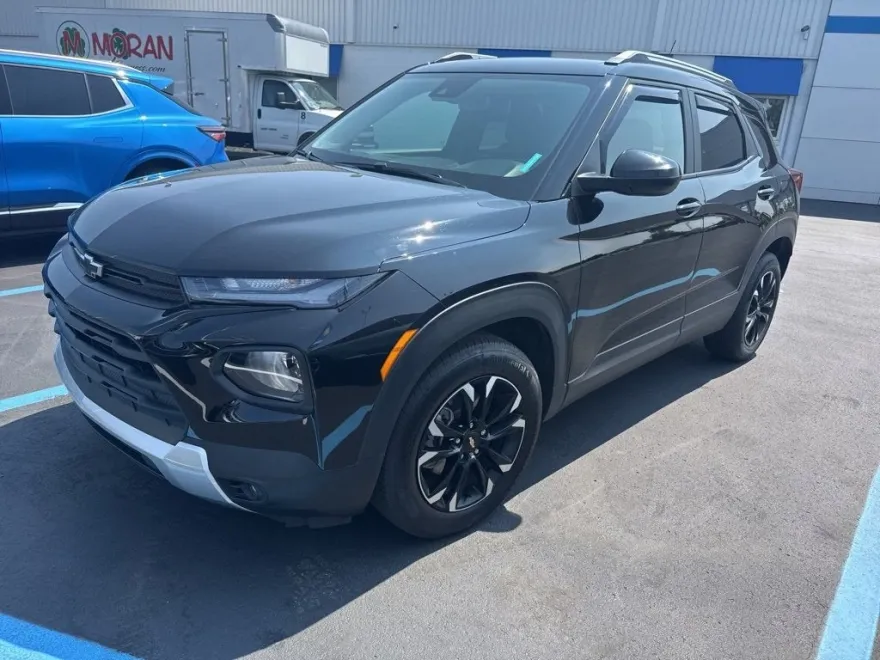 2022 Chevrolet Trailblazer LT photo 1