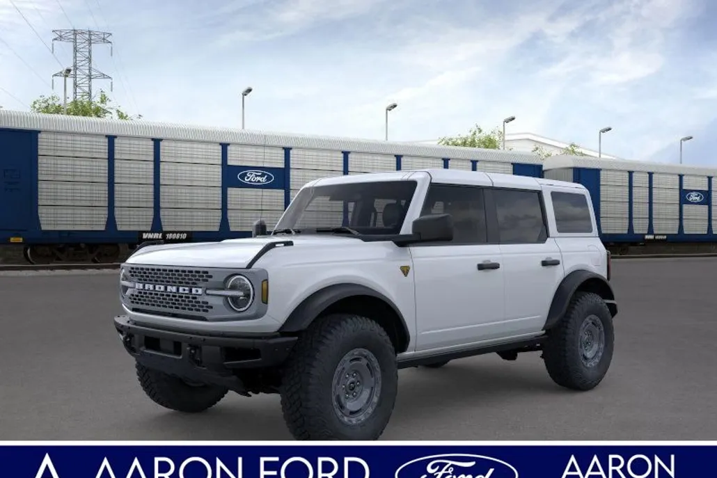 2025 Ford Bronco Badlands photo 1