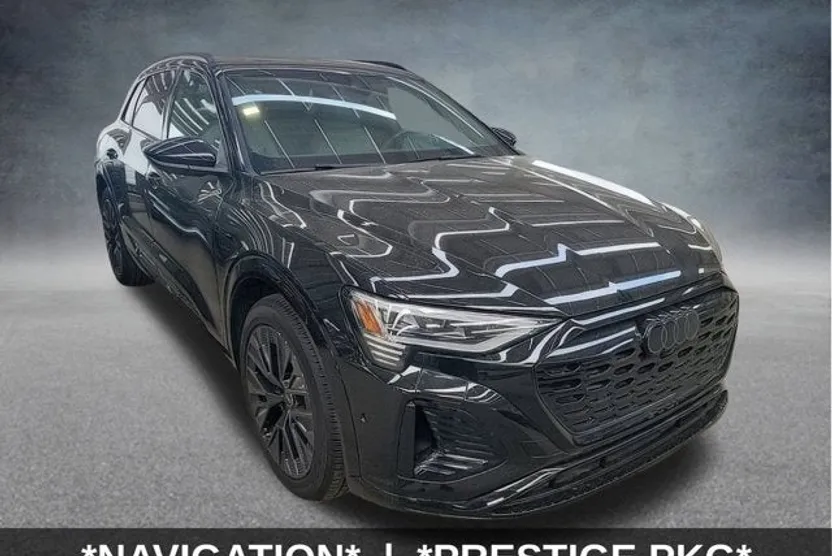 2024 Audi Q8 E-tron Prestige photo 1