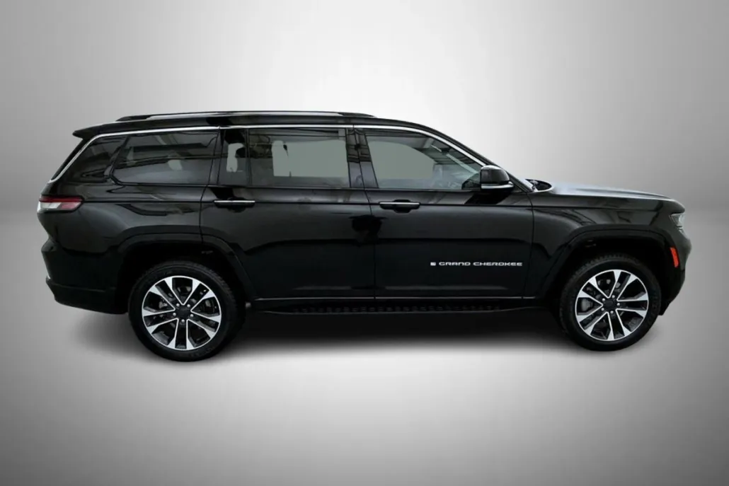 2021 Jeep Grand Cherokee Overland photo 1