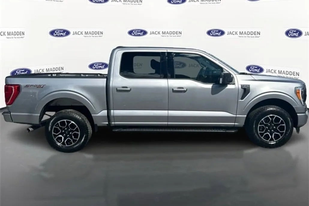 2022 Ford F-150 XLT photo 1