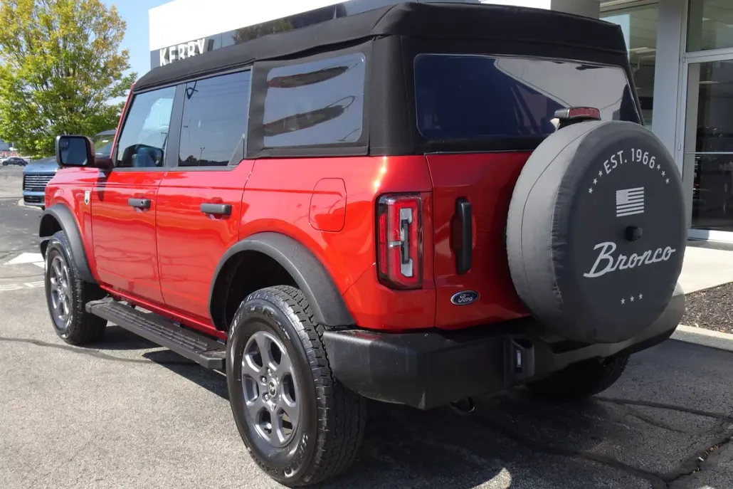 2024 Ford Bronco Big Bend photo 1