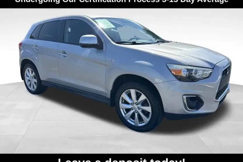 2015 Mitsubishi Outlander Sport ES photo 1