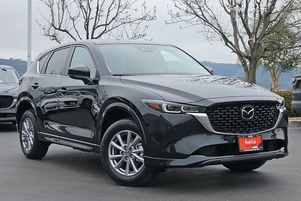2025 Mazda CX-5 2.5 S Preferred photo 1