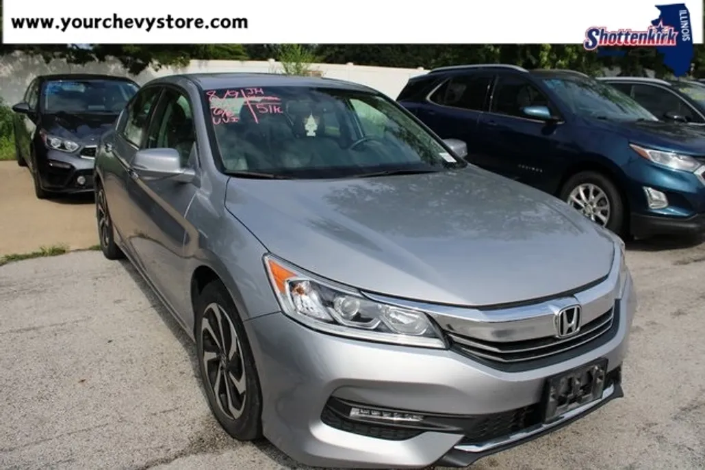 2017 Honda Accord EX-L photo 1