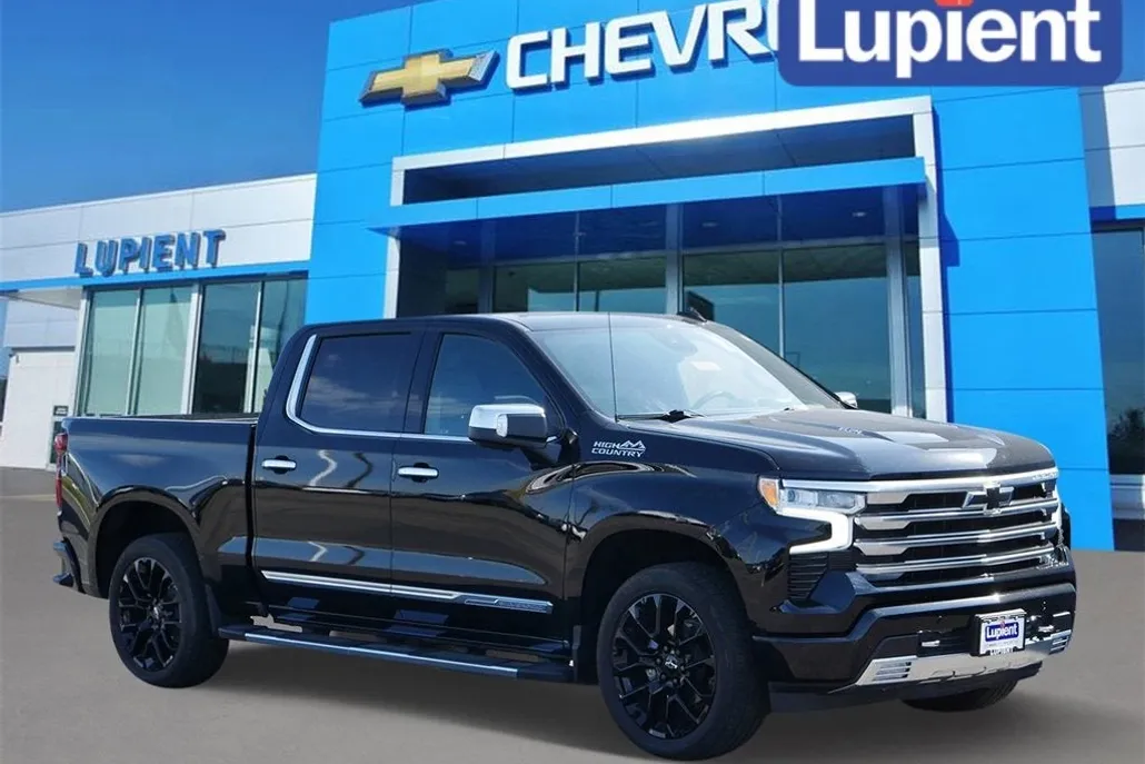 2024 Chevrolet Silverado 1500 High Country photo 1