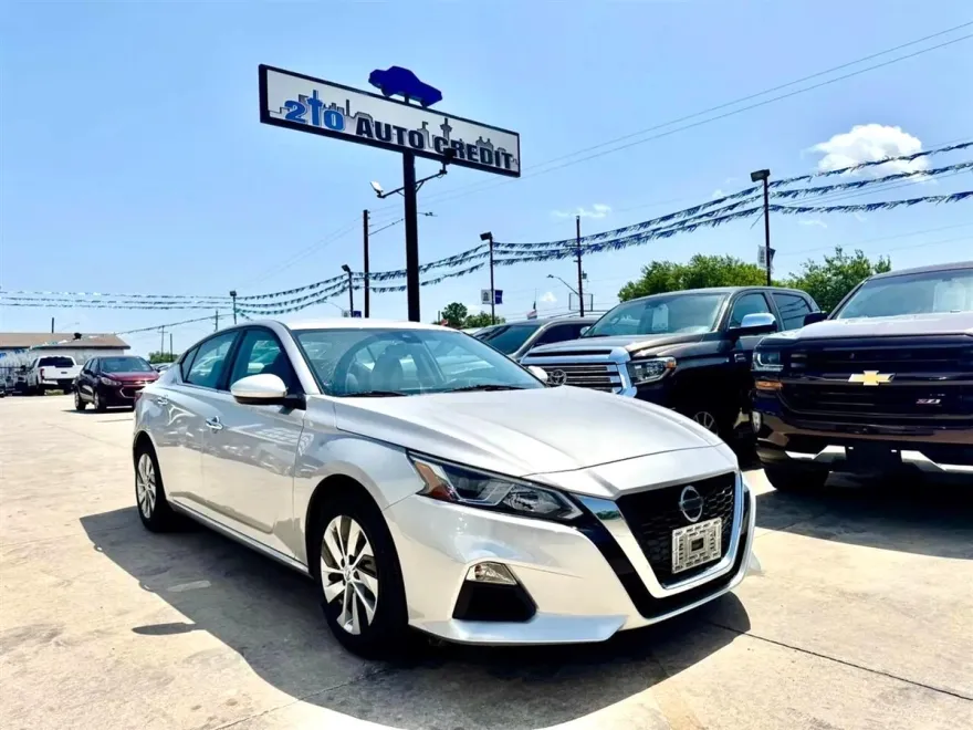 2021 Nissan Altima 2.5 photo 1