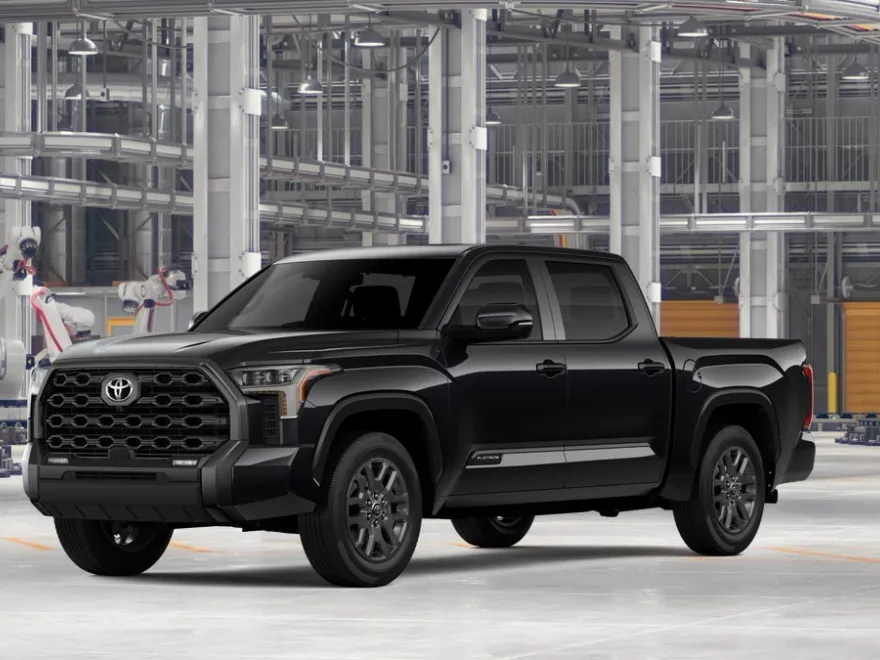 2026 Toyota Tundra Platinum CrewMax photo 1