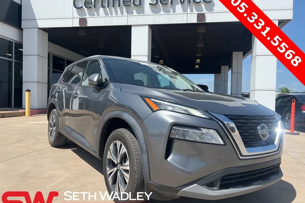 2021 Nissan Rogue SV photo 1
