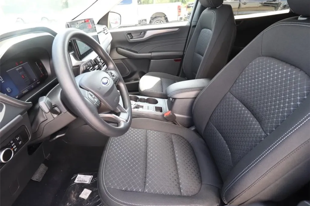 2026 Ford Escape Active photo 1