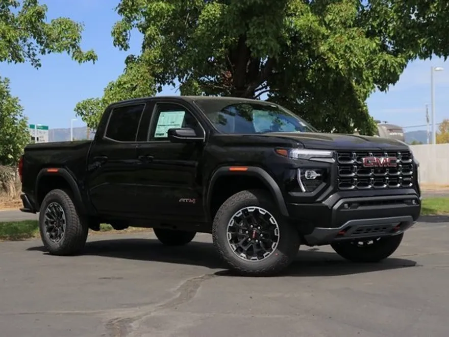 2026 Gmc Canyon AT4 photo 1