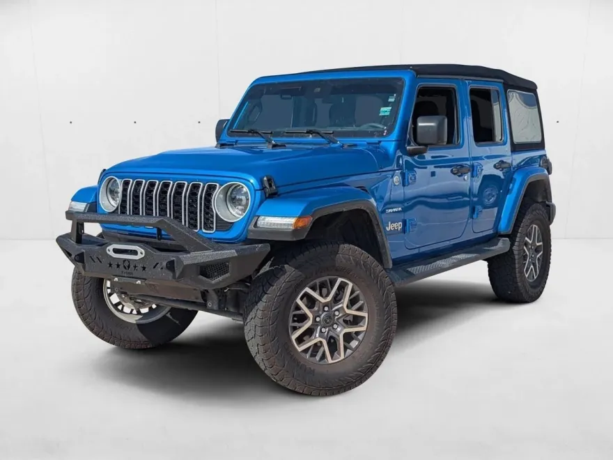 2024 Jeep Wrangler Sahara photo 1