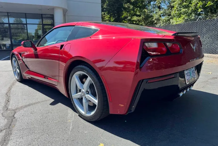 2014 Chevrolet Corvette Stingray Coupe 1LT photo 1