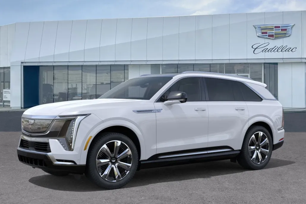 2026 Cadillac Escalade IQ Luxury photo 1