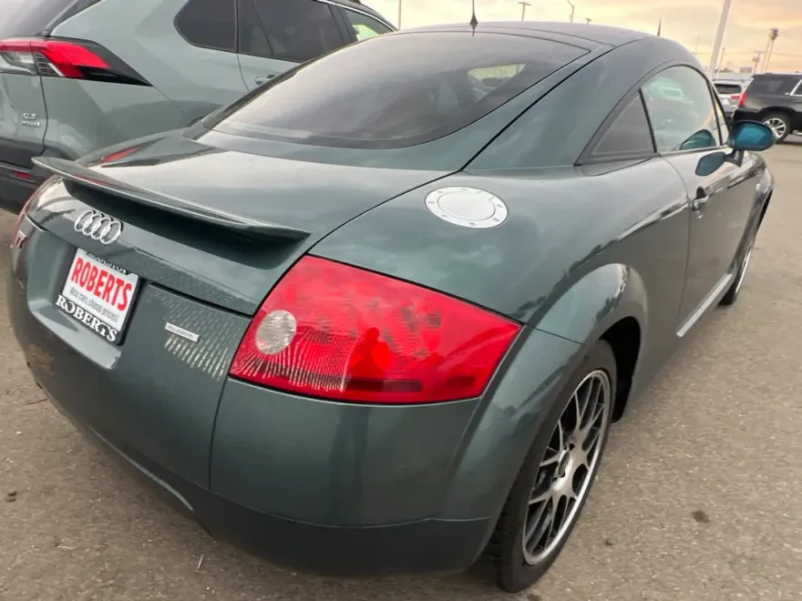 2000 Audi TT Base photo 1