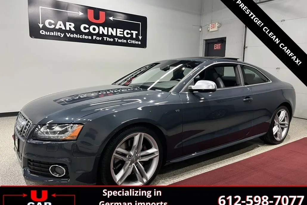 2011 Audi S5 Prestige photo 1