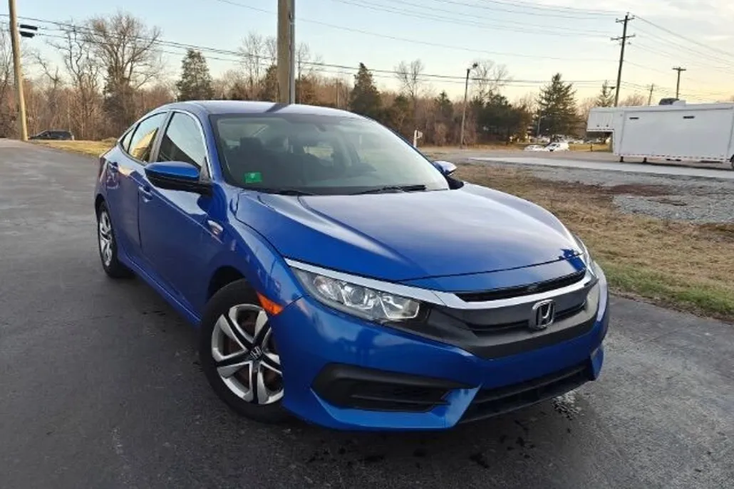2016 Honda Civic LX photo 1