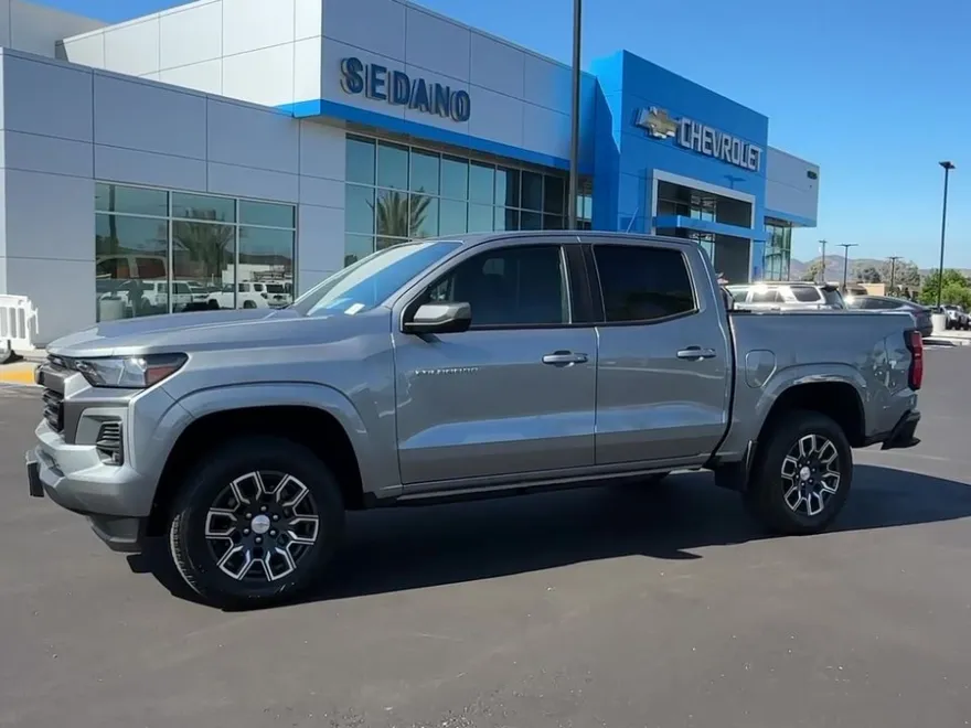 2023 Chevrolet Colorado LT photo 45
