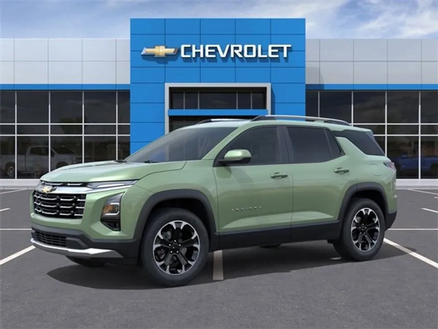 2026 Chevrolet Equinox LT photo 1