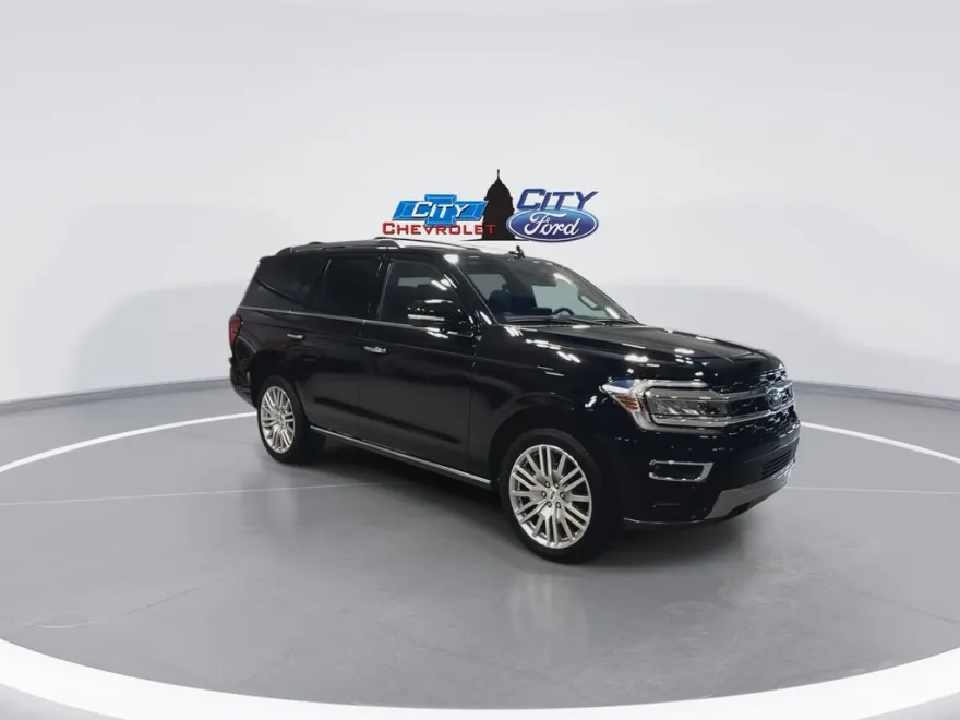 2024 Ford Expedition Limited photo 1