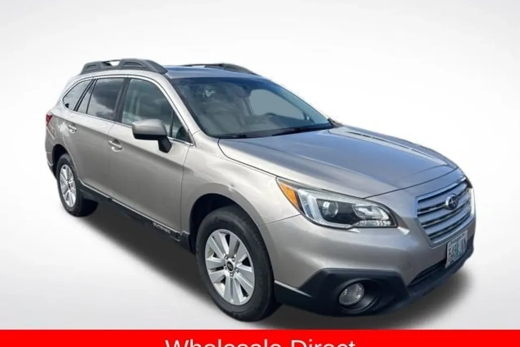2017 Subaru Outback 2.5i Premium photo 1