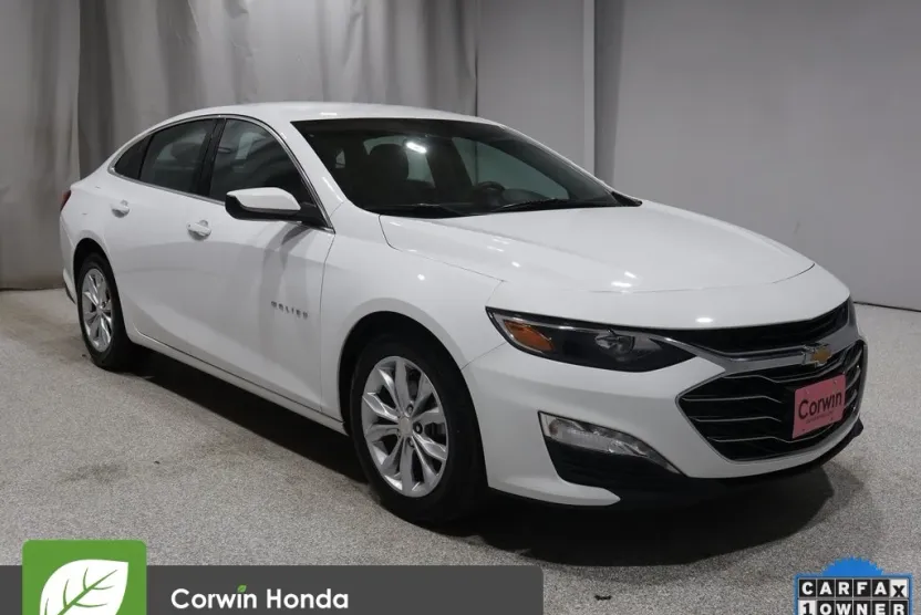 2023 Chevrolet Malibu 1LT photo 1