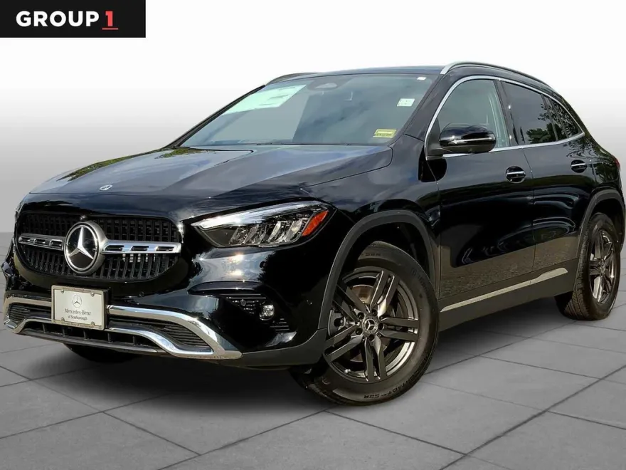 2026 Mercedes Benz GLA 250 4MATIC photo 1