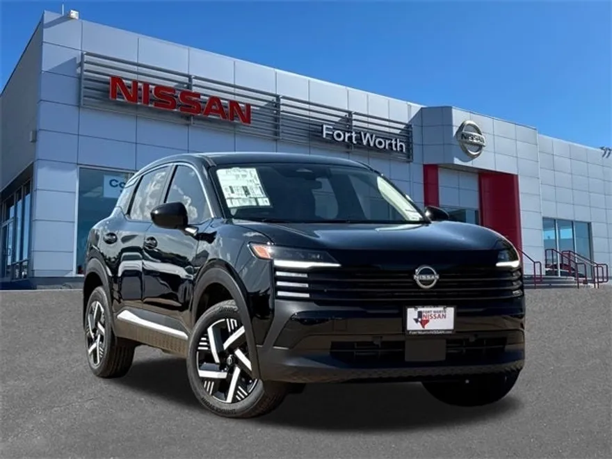 2025 Nissan Kicks SV photo 1
